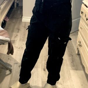 Black cargo fitted pants